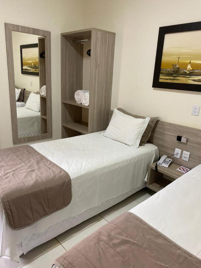 Rossi Hotel Comodoro Dış mekan fotoğraf