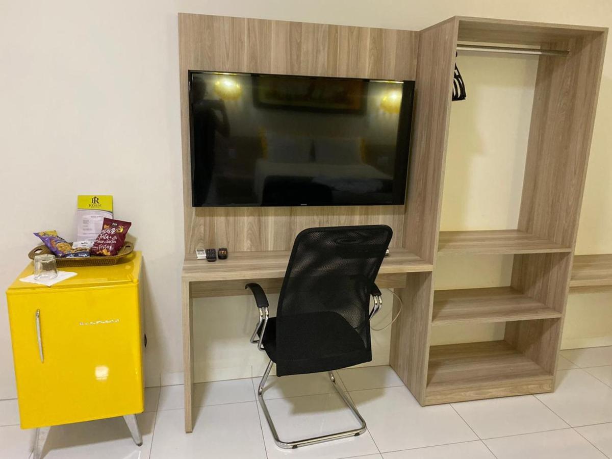 Rossi Hotel Comodoro Dış mekan fotoğraf