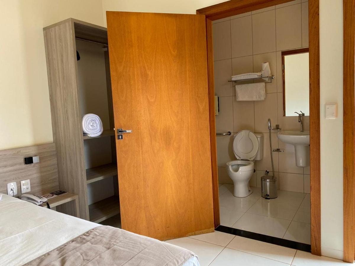 Rossi Hotel Comodoro Dış mekan fotoğraf