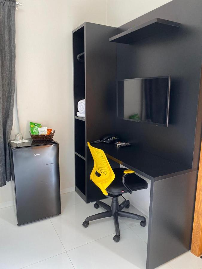 Rossi Hotel Comodoro Dış mekan fotoğraf