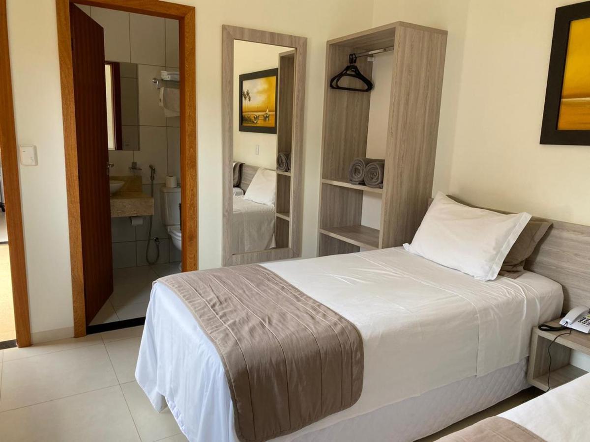 Rossi Hotel Comodoro Dış mekan fotoğraf