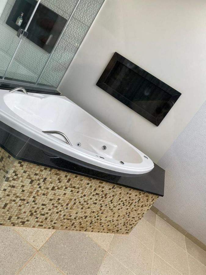 Rossi Hotel Comodoro Dış mekan fotoğraf