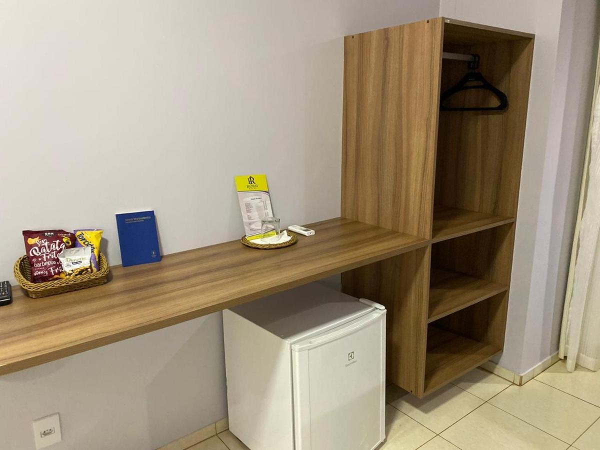 Rossi Hotel Comodoro Dış mekan fotoğraf